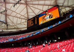 China Giant P10 Stadium LED Screens Sports Advertising Panel 1R1G1B High Brightness on sale