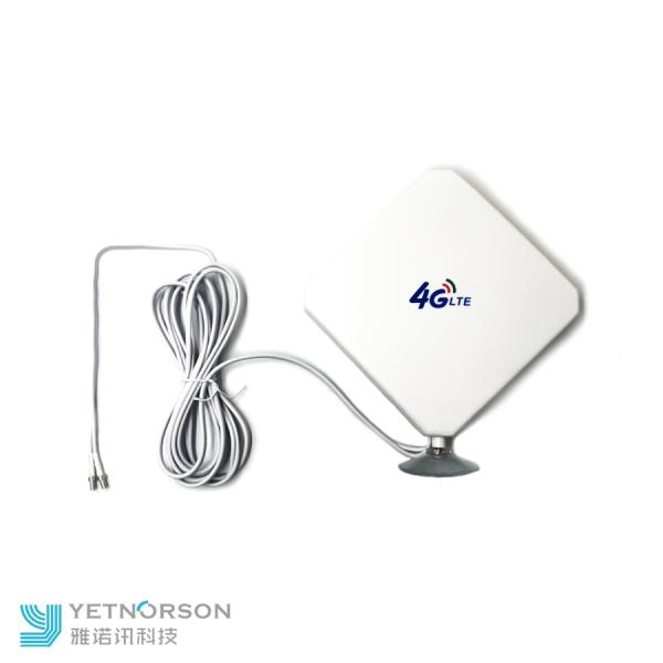50 Ohm Input Impedance 600-2700MHz Frequency Communication Antenna for Speed Internet