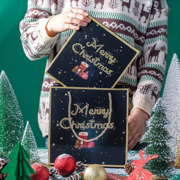 Set Of Four Different Size Cardboard Christmas Gift Box For Scarf Gloves