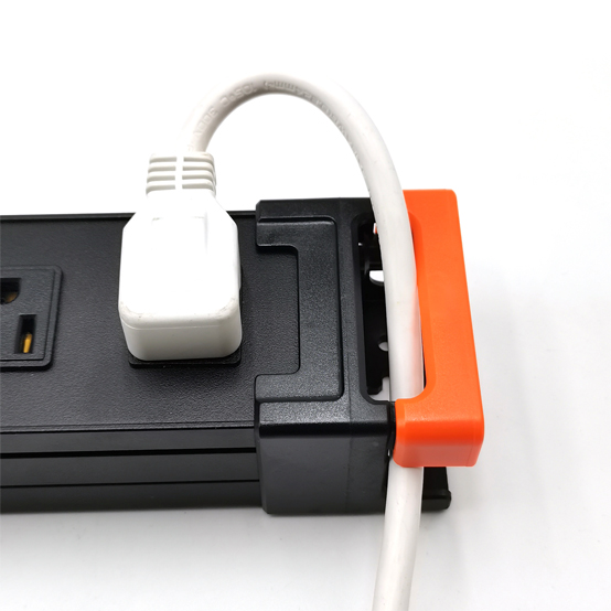 8 Outlet America Type PDU Extension Socket With Switch, 300 Joules Overload Protector