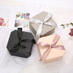 China Octagonal Valentine'S Day Packaging Boxes , Ultraportable Fancy Paper Gift Box on sale