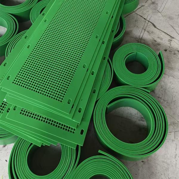 Polyurethane Flip-Flop Mesh in operation