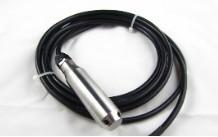 Quality Dustproof Submersible Level Transmitter  and transducers With 0M - 100M Measuring Range for sale