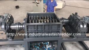 China Durable 4 Shaft Shredder , Plastic / Wood Pallet Shredder Recycling Machine on sale