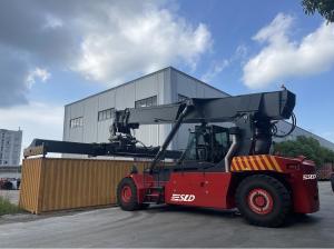 Wholesale Performance Guaranteed Container Reach Stacker With CUMMINS QSM11-330 Engine And 45000kg Load Capacity from china suppliers
