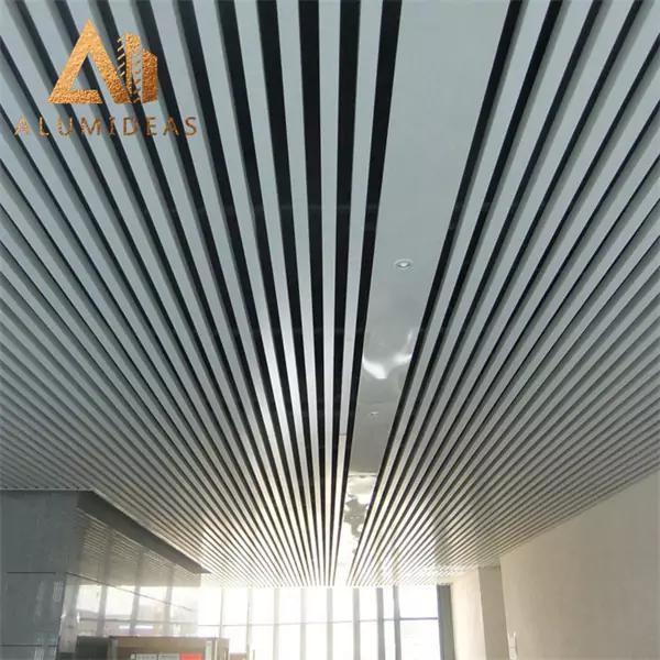 Linear aluminum ceiling