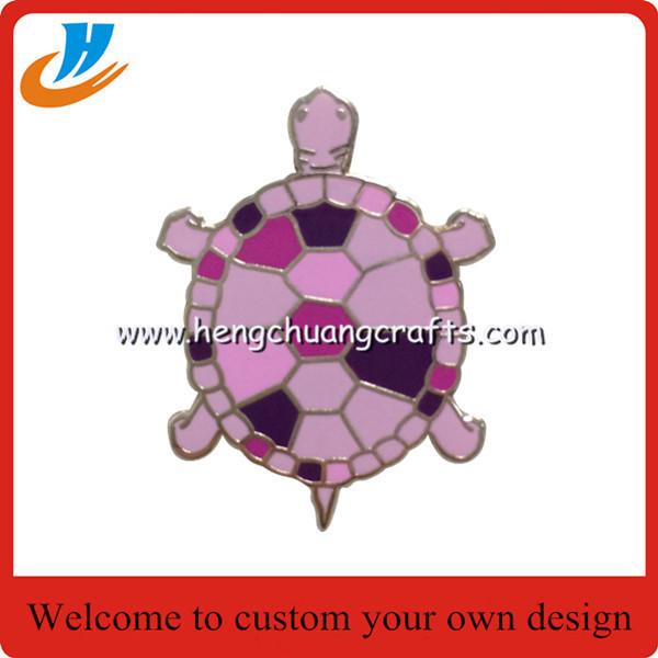 Quality Soft or hard enamel pin welcome to custom,lapel pin badge with custom logo for sale