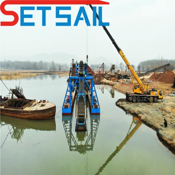 Dredging Depth 7m-20m Multi Color Bucket Chain River Mining Boat with Trommel Screen