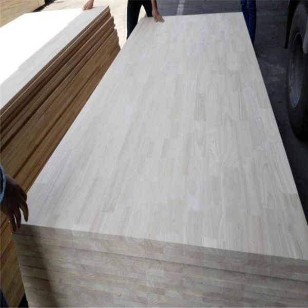 Clean and Finished Rubber Wood Finger Joint Board with High Density of 730-830kg/cbm