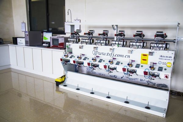 100 % spun Polyester Yarn 20/2/3 30/2/3 with white color Oeko Tex Certificate