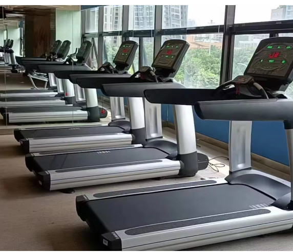 Commercial Cardio Training Treadmill Running Machine For Gym 3.5HP