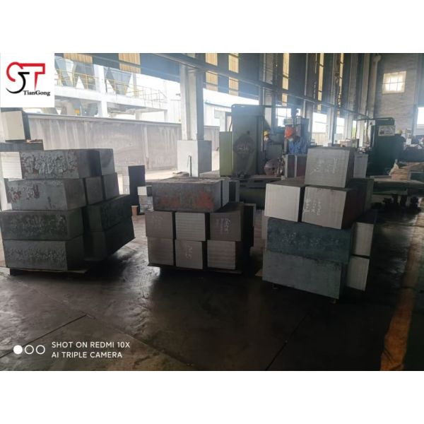 18CrNiMo7-6, 42CrMo, 42CrNiMo Forged Steel Block Alloy Steel for Hydraulic Breaker