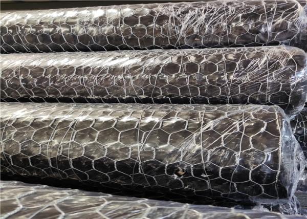 Quality Low Carbon Steel Reverse Twisted Galvanised Hexagonal Wire Netting 14bwg for sale
