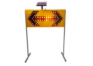 Wholesale Two Way Signs Indication Auto Arrow Traffic Solar Signal Light from china suppliers