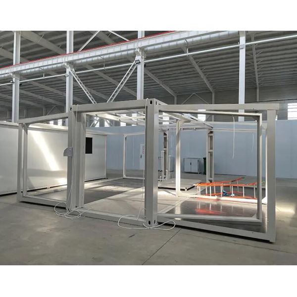 2 Bedrooms Expandable Container House Modular Design Grade A Fireproof