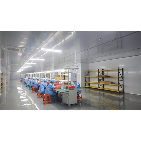 300W Portable Solar Power Station with Lithium Battery and MPPT