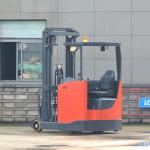 11kw Electric Stacker Forklift 1300kg Standing On 1300kg Lifting Height 4.5m