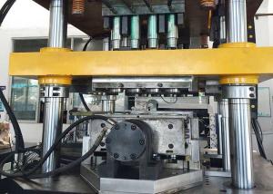 China 50ml Bottle Injection Molding Plastic Medicine Bottle Making Machine 0.2L PMMA on sale