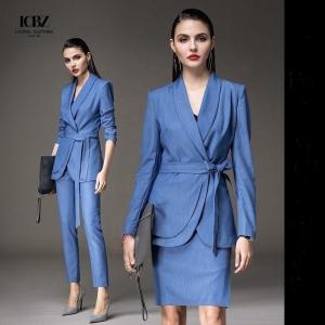 China Classic Womens Suits Set for Women Lady Business Suits NO Hooded Button Decoration on sale