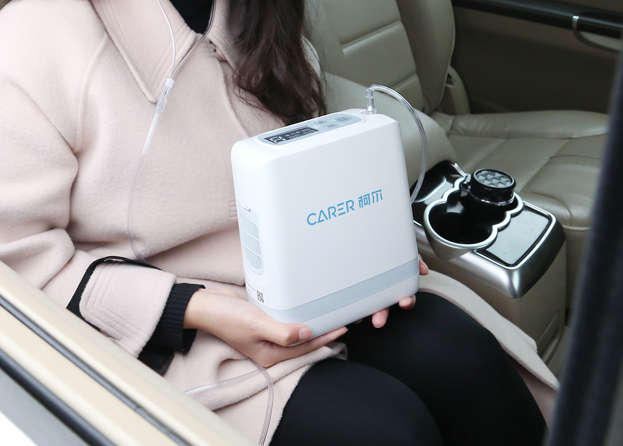 Compact Portable Oxygen Concentrator For Oxygen Therapy 93% Purity