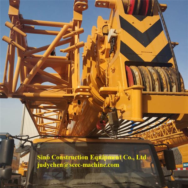 Oil Fields Telescopic Boom Truck Crane 75t XCMG QY75K Engine 276Kw 2020 Model