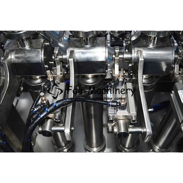 500ml 380V Ketchup Filling Machine for Chili Sauce 6 Nozzles 36B/Min