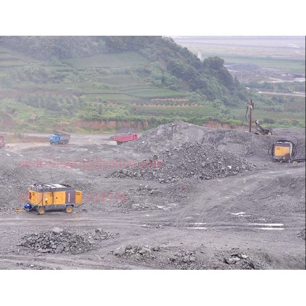 Double Flighted Diesel Engine Air Compressor , Mining Drilling Screw Air Compressor