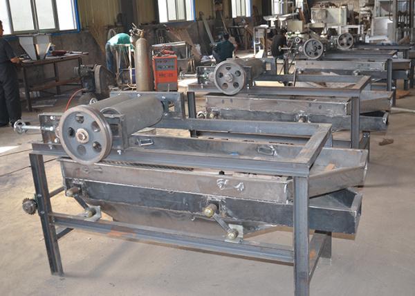 Quality Commercial Nut Processing Machine / Almond Shell Cracking Machine OEM Service for sale