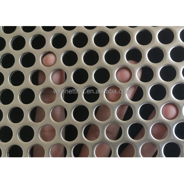 Industry Puncing Plate Round Small Hole 0.5mm Perforated Sheet Metal Panels with Corrosion Resistance and Small Round Holes