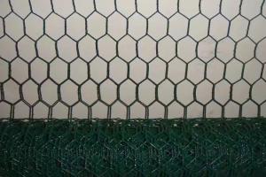 Wholesale 25M Plastic Coated Chicken Wire Netting 0.8mm hexagonal poultry netting from china suppliers