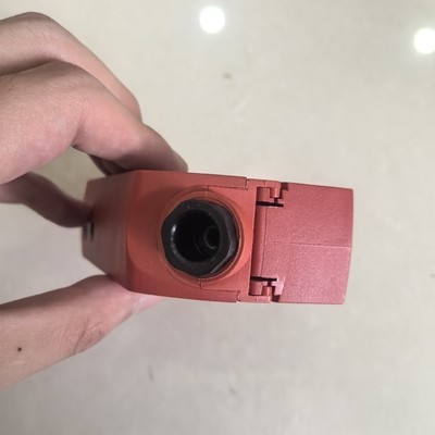 49C Series Diffuse Reflection Sensor with Background Suppression