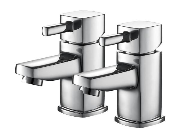 Quality smooth operation Bathroom Sink Taps Pair 3/4  Brass Chrome for sale
