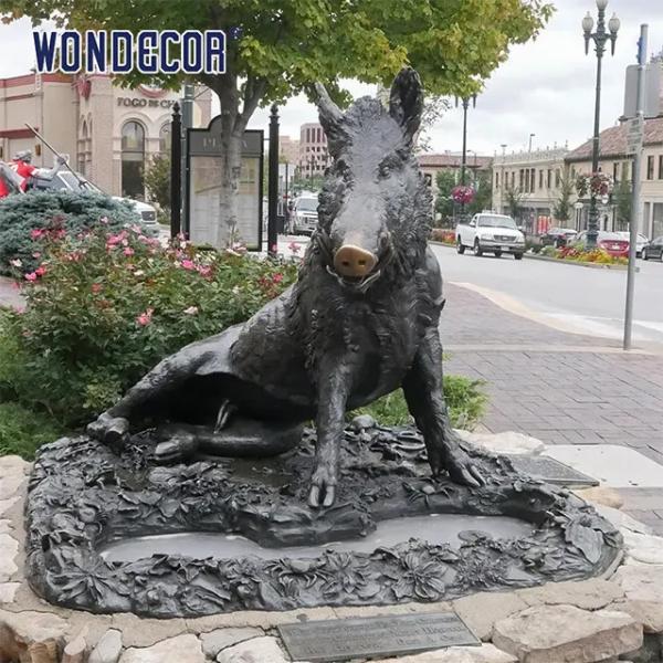 Life size casting antique bronze wild boar statue for outdoor decoration