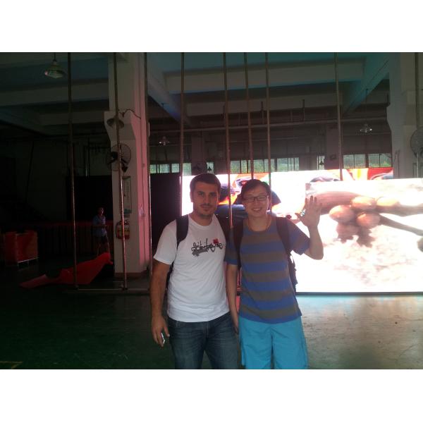 Profile Alumininum Cabinet HD LED Screnn P5 LED Display for Indoor Usage