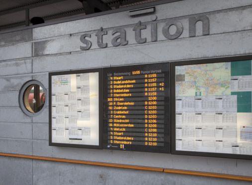 Full Color Portal Frame Bus Stop Led Display , Bus Display System P25 With