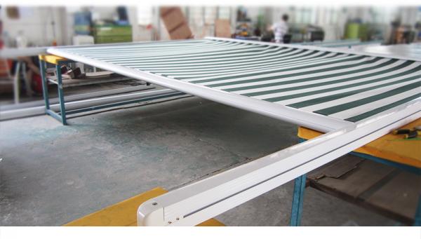 Polyester Acrylic Retractable Roof Awning Electrict Conservatory Awning