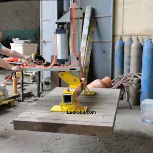 Wholesale Diverse Products Semi Automatic CNC Loading And Unloading Equipment from china suppliers