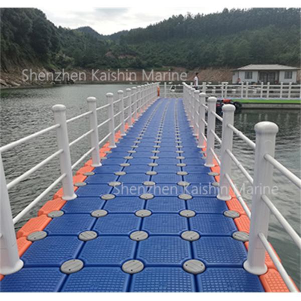 Modular Portable Floating Platform For Heavy-Duty And Marina Boat Jet Ski Floating Dock Cubes