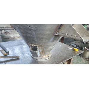 Buy cheap Energy Saving Feeding Tank Of Powders For Lithium Battery Used In New Energy from wholesalers