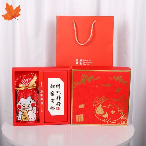 Christmas Rigid Packaging Box Recyclable Embossing For New Year Gift
