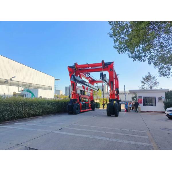 220T Cargo Shipping Container Lift Truck , Port Container Handling Machine