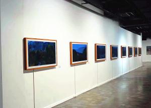 Wall Mounted LCD Digital Signage For Banks Playlists Support Functions