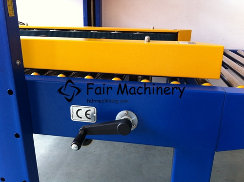 0.35KW 380V Carton Sealing Tape Machine Automatic Box Taping 80kg