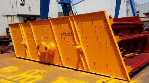 China Multi Deck Vibrating Screen Crusher Feeder For Mining Quarry Equipment on sale