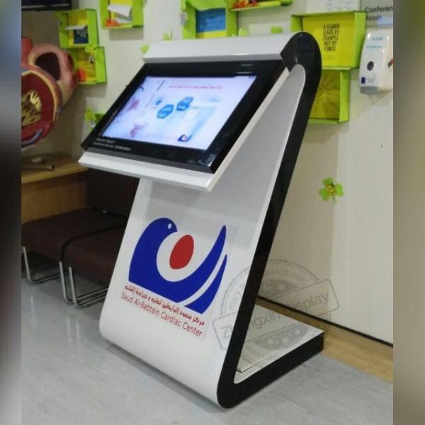 Quality Panel Type TFT LCD Screen LED Light 19inch Smart Touch Screen Table Stand For Restaurants for sale