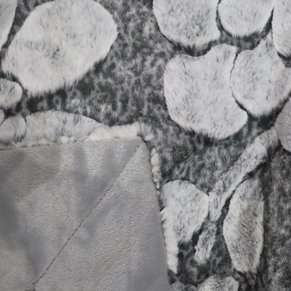 Durable Coral Flannel Throw Blanket Minky Heated Throw Carved Polyester Blankets