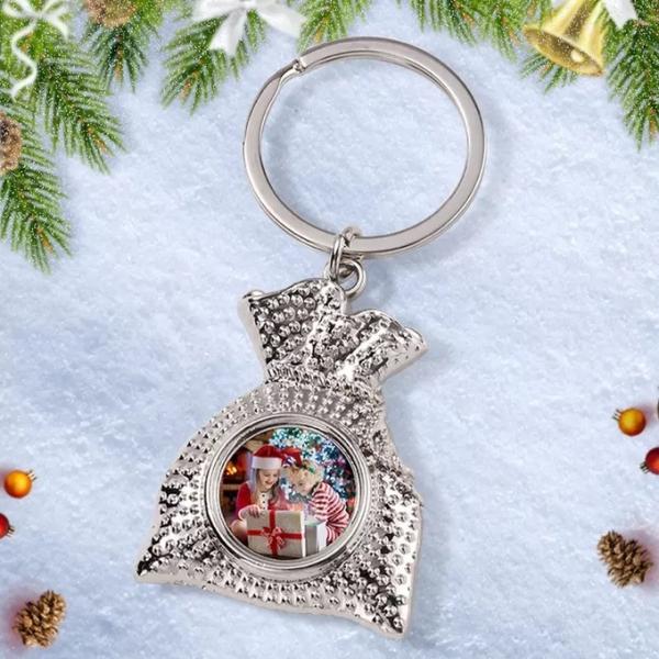 Custom Logo Keychains DIY Creative Sublimation Gift Bag Keychain Pendant Heat Transfer Metal Blank Round Photo Keyring