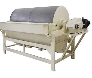 China High Efficiency Multi Function Manganese Ore Magnetic Separator on sale