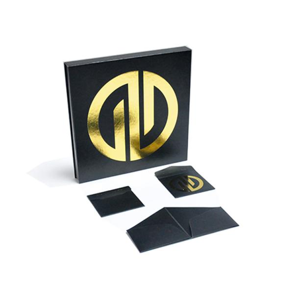 Custom Logo Luxury Cardboard Packaging Box Black color for DIY Gift Product