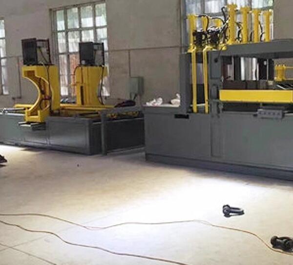 Quality Reliable Power Transformer Corrugated Sheet Roll Forming Machine Easy Operation for sale